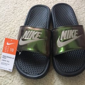 Nike Women’s Slides